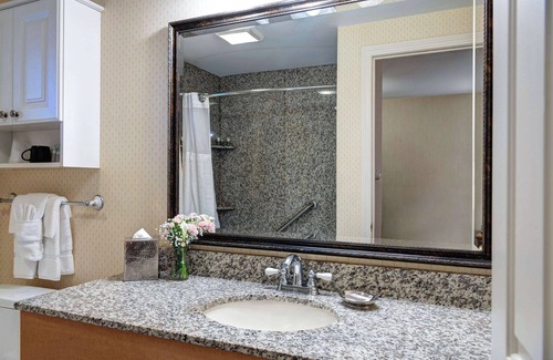 Portsmouth Hotel | Port Inn and Suites Portsmouth, an Ascend Collection Hotel