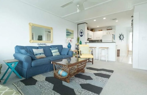 Isle of Palms Condo | Port O' Call E303 - Sensational Top Floor View!
