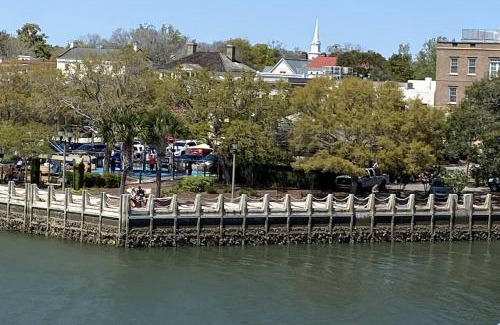 Beaufort House | Port Royal 1721 Battery Park Drive