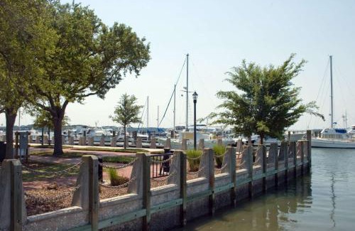 Beaufort House | Port Royal 1721 Battery Park Drive