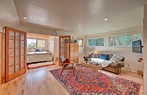 Adelma Beach House | Port Townsend Cottage Near Wineries and Golf