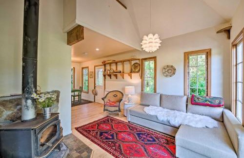 Adelma Beach House | Port Townsend Cottage Near Wineries and Golf