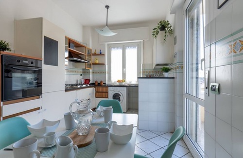 Pisa Apartment | Porta a Lucca - Pisa Bright Apartment with Balcony