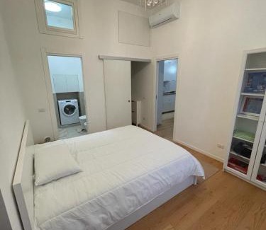 Central Station Apartment | Porta Venezia - quiet home in Old Milan