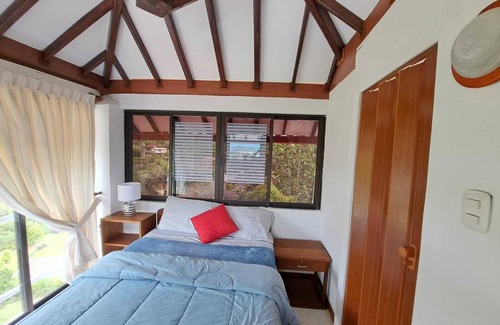 Pereira House | Portal La Mariana rural accommodation by rooms.
