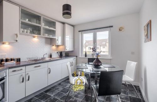 Central Aberdeen Apartment | Portland Pad - SJA Stays - Modern 2 Bed Apartment