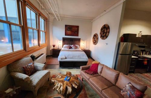 Pearl District Apartment | Portland Studio Apartment - Pearl Dist Vibe