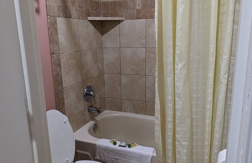 Parkrose Hotel | Portland Value Inn