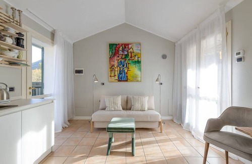 Porlezza Apartment | Porto Letizia Orchidea 6, Porlezza, Italy