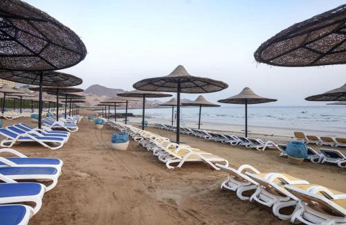 Ras Sudar Ski Chalet | Porto Sokhna Beach Resort - Hawiin