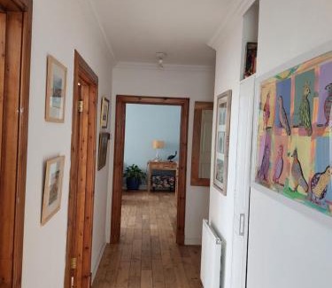 Portobello Apartment | Portobello Charming Seaside 3-BR Holiday Apartment