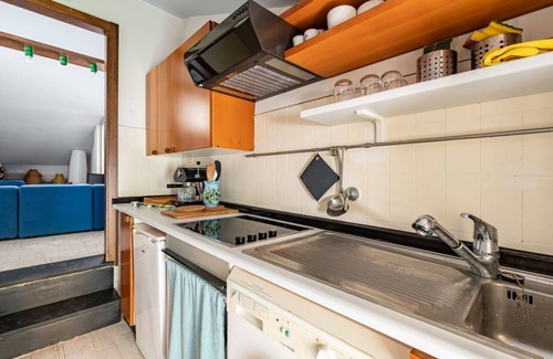 Portovenere Apartment | Portovenere Sea View Apartment with Balcony