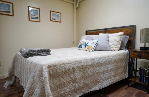 Hyannis Apartment | Portside Tavern