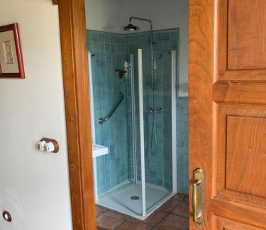 San Roman de la Llanilla House | Posada El Jardin de Angela