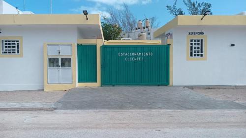 Rio Lagartos Hotel | Posada Los Flamencos Las Coloradas Yucatán