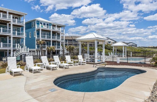 Atlantic Beach House | Poseidon