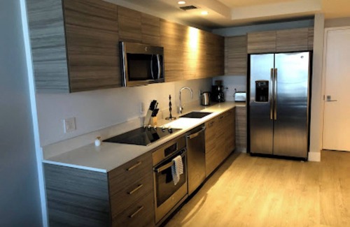 Seybold Condo | Posh 1-bedroom condo with tons of Amenities