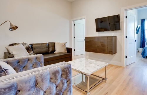 North Ironbound Apartment | Posh Newark Vacation Rental Near NYC!