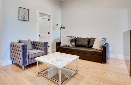 North Ironbound Apartment | Posh Newark Vacation Rental Near NYC!