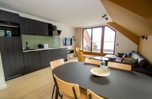 Zell am See Apartment | Post Residence Apartments 12B, terrace,SUMMER CARD