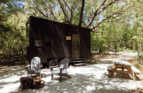 Columbiaville Cabin | Postcard Cabins The Thumb, Outdoor Collection by Marriott Bonvoy