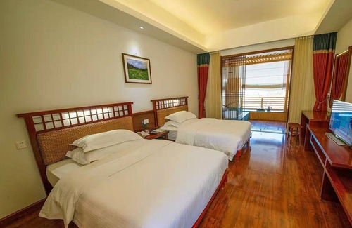 Dali Resort | Potala Hot Spring Resort Dali