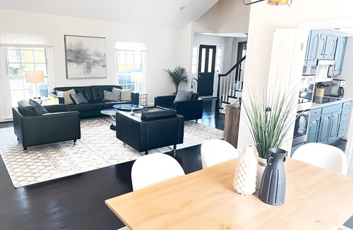 Travilah House | Potomac Zen With A Pool, 30 min to DC. Pet-friendly