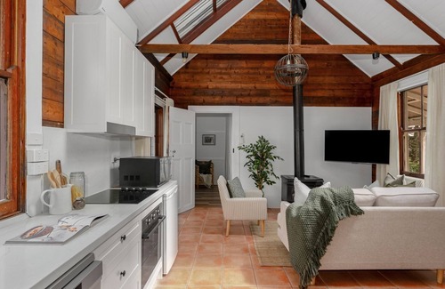 Alpine House | Pottery Cottage, Alpine, Southern Highlands
