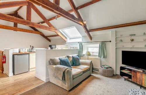 Old Bewick House | Pottery Cottage
