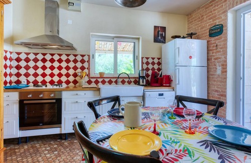 Naujac-Sur-Mer House | Poumeyrette by Interhome