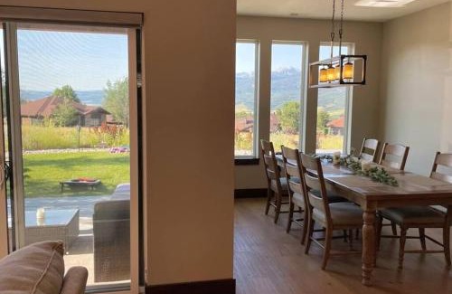Wolf Creek House | Powder Mountain Escape
