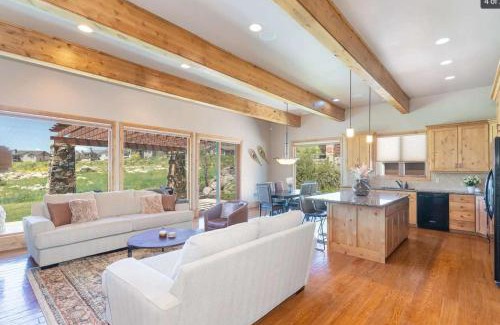 Wolf Creek House | Powder Mountain Retreat and Eden Sanctuary