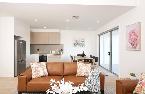 Jindabyne House | Powder Peaks 2B