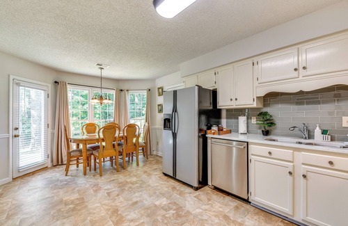 Clarkdale House | Powder Springs Home w/Grill: 11 Mi to Six Flags!