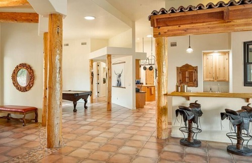 Fountain Hills House | Powderhorn ~ The sprawling Hacienda with a Sophisticated Cowboy Vibe. Tropical Paradise Yard and Arc