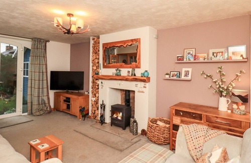 Langwathby Cottage | POWLEYS COTTAGE, pet friendly, with open fire in Langwathby