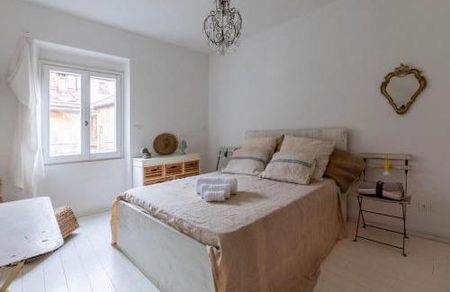 Albissola Marina Apartment | Pozzo Garitta, Borgo dei ceramisti, Albissola Marina