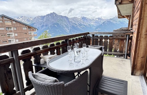 Saint-Pierre-de-Clages Apartment | Pracondu 1 405 - OUTDOOR & FUN apartment 6 pers