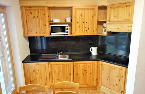 Saint-Pierre-de-Clages Apartment | Pracondu 2 303 - OUTDOOR & FUN charming apartment