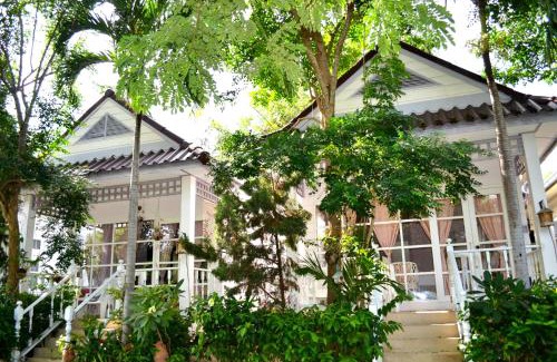 Hua Hin Resort | Prathana Garden Beach Resort