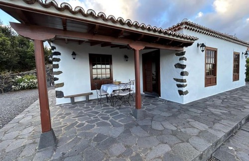 Villa de Mazo House | Preciosa casa Canaria vista mar y montaña El encanto de Lita