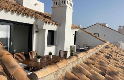 Manilva Apartment | Precioso ático, nuevo, a 50m de la playa, Manilva