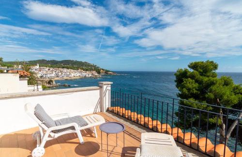 Calella de Palafrugell Apartment | Precioso apartamento en primera línea de mar en Calella de Palafrugell