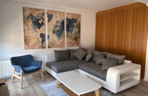 Ezcaray Apartment | PRECIOSO APARTAMENTO A ESTRENAR EN EL CENTRO DE EZCARAY 6-8 PAX