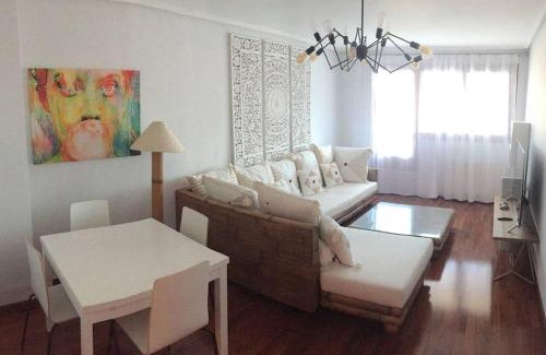 Barakaldo Apartment | Precioso apartamento cerca de Bilbao Exhibition Center -BEC-, Bilbao y playas