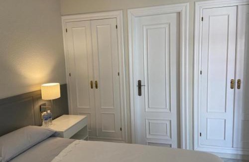 Los Remedios Apartment | Precioso apartamento Los Remedios Triana Plaza España y Centro Histórico