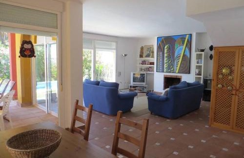 Sanlucar de Barrameda House | Precioso chalet con piscina