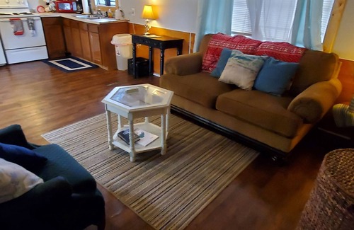 West Monroe House | Precious 2BR/1Bath. Affordable for workers