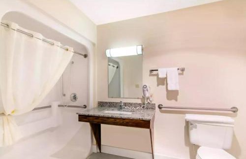 Carthage Hotel | Precious Hotel