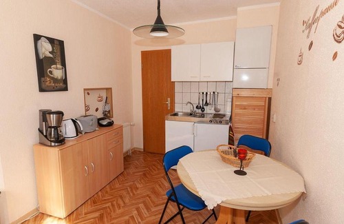 Sagard Apartment | Preisguenstiger-Bungalow-fuer-2-Personen-1-Aufbettung-auf-Ruegen